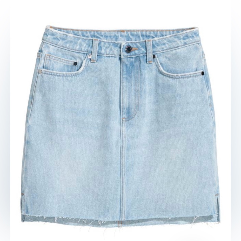 H&M High-Waist Denim Mini Skirt - Size: US 4